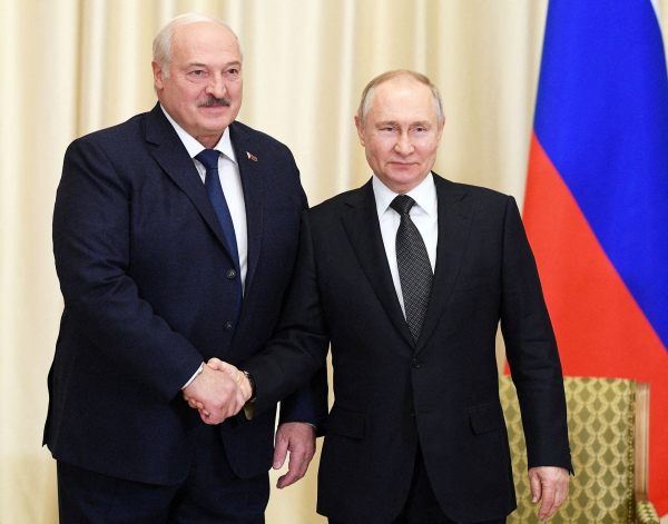 Nga sắp triển khai vũ khí hạt nhân đến nước láng giềng Belarus  -0
