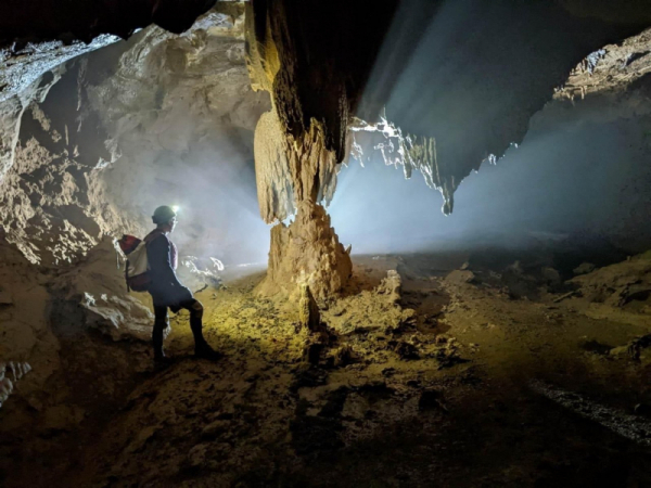 New untouched caves discovered in Quang Binh -0