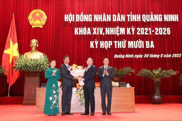 Đồng chí Vũ Văn Diện được bầu là Phó Chủ tịch UBND tỉnh Quảng Ninh -0