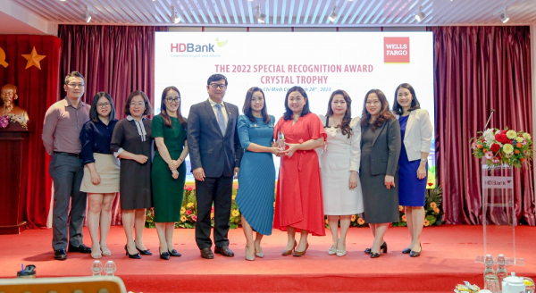 HDBank tiếp tục nhận giải thưởng chất lượng thanh toán quốc tế xuất sắc  -0