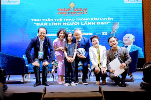 Cơ hội nào cho cầu thủ trẻ ở V.League?  -0