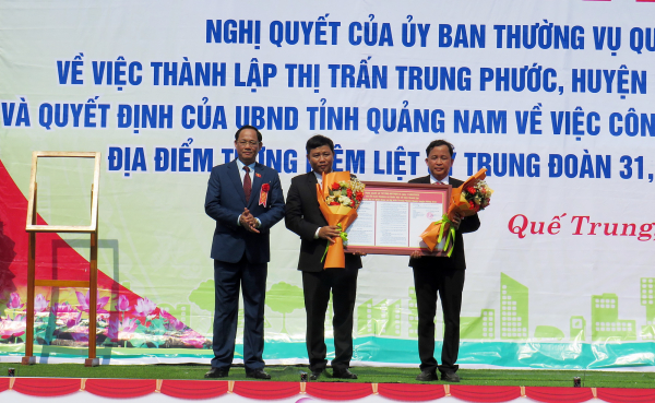 Phó Chủ tịch Quốc hội Trần Quang Phương dự Lễ công bố thành lập thị trấn Trung Phước -0