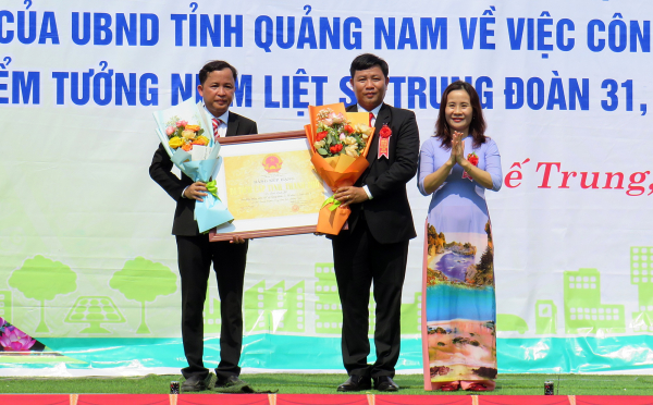 Phó Chủ tịch Quốc hội Trần Quang Phương dự Lễ công bố thành lập thị trấn Trung Phước -0