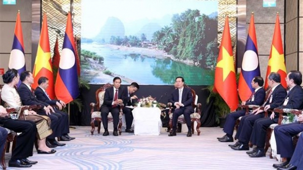 President Vo Van Thuong delighted at Vietnam-Laos ties -0