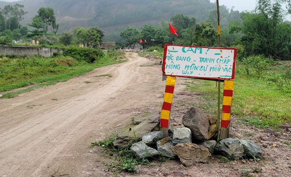 Bất lực nhìn người dân xâm lấn công viên nghĩa trang sinh thái Vĩnh Hằng -0