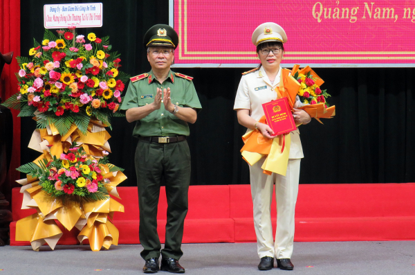 Công an tỉnh Quảng Nam có nữ Phó Giám đốc đầu tiên -0