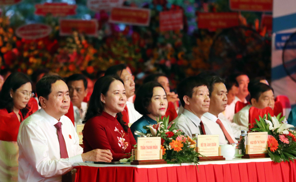 Thành lập thị xã Tịnh Biên (tỉnh An Giang) -0