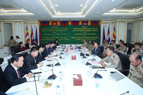 Việt Nam - Campuchia tăng cường hợp tác phòng, chống tội phạm -0