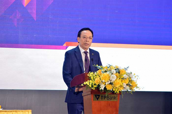 Đại hội cổ đông  TPBank: Mục tiêu kinh doanh 8.700 tỷ trong năm 2023, tăng trưởng an toàn, bền vững -0