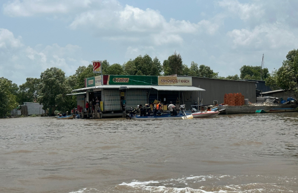 Chủ tịch tỉnh Cà Mau chỉ đạo khẩn tìm kiếm Phó trưởng Công an xã mất tích khi làm nhiệm vụ -0