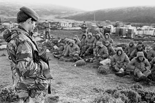 Tình báo tín hiệu trong chiến tranh Falklands -0