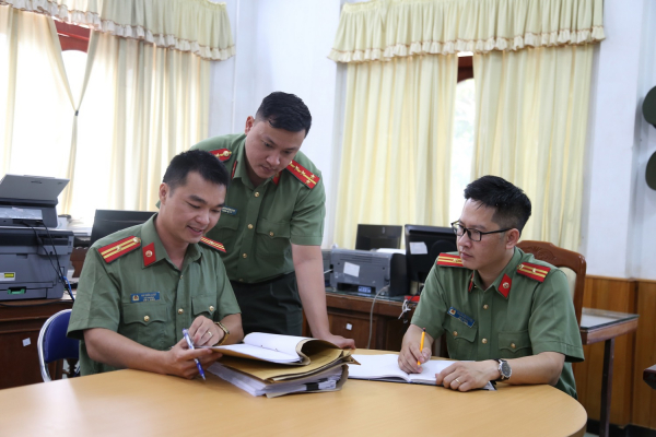 an ninh.jpg -0