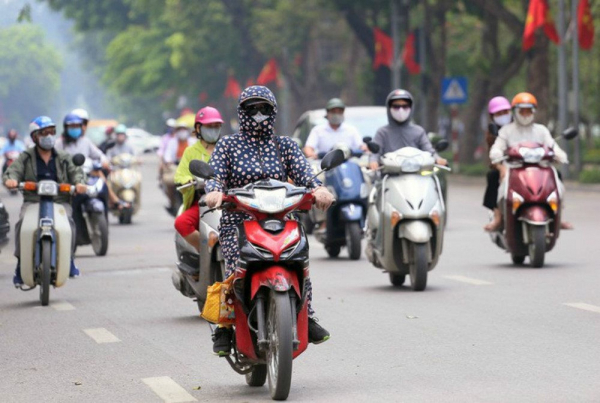 Nắng nóng đổ lửa ở Bắc và Trung Bộ bị xóa tan khi không khí lạnh tràn về từ 7/5 -0