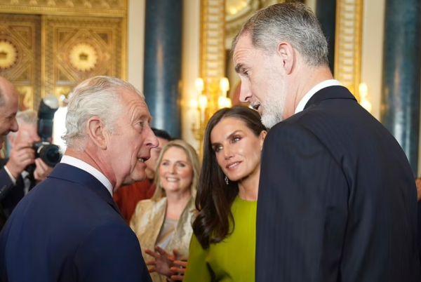 Các gia đình hoàng gia thế giới hội tụ trước lễ đăng quang Vua Charles III -2