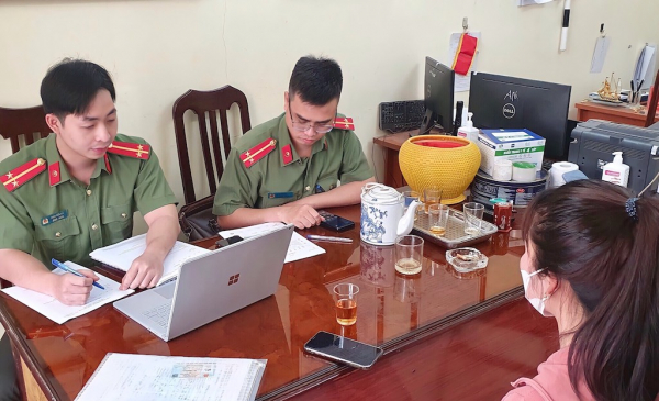 Xử phạt hành chính công dân đăng tải hình ảnh chụp lại vị trí làm việc của lực lượng CSGT -0