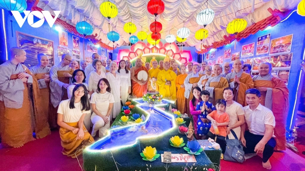 Vietnam attends National Vesak Festival in Sri Lanka -0