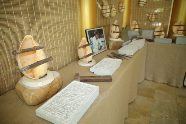 Non Nuoc stone carving memory museum launches -0