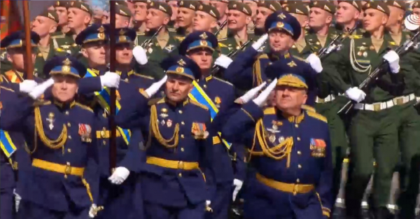 Nga duyệt binh Chiến thắng: Tổng thống Putin ca ngợi lực lượng chiến đấu ở Ukraine -0