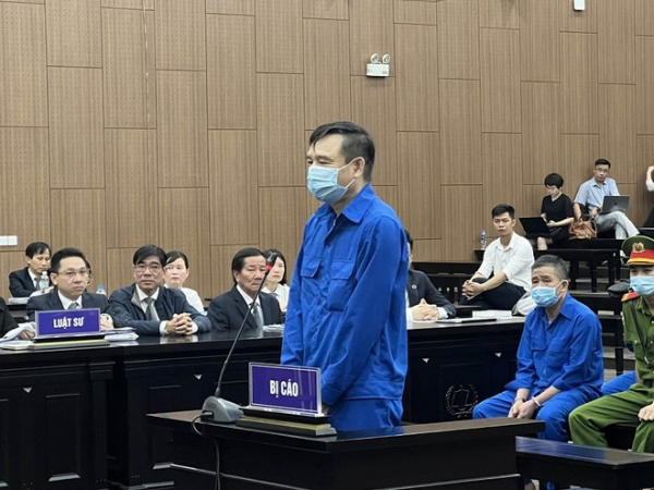 Xét xử cựu Chủ tịch UBND tỉnh Bình Thuận Nguyễn Ngọc Hai trong vụ “bán rẻ” ba khu đất  -0