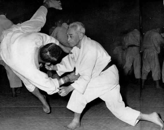 Karate: Môn võ không cần Olympic để trở nên vĩ đại -0