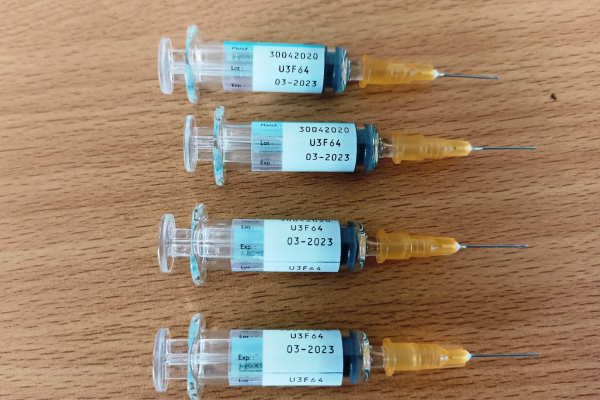 Đề nghị điều tra, đánh giá nguyên nhân tai biến nặng của 4 trẻ tiêm vaccine hết hạn ở Thanh Hoá -0