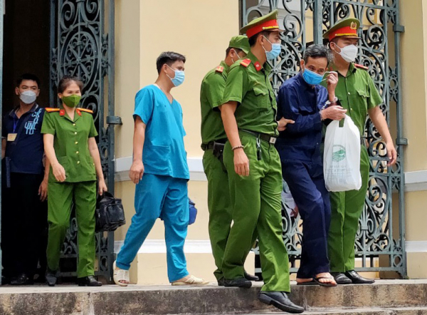 Tuyên truyền chống Nhà nước, Trần Văn Bang lãnh án 8 năm tù -0