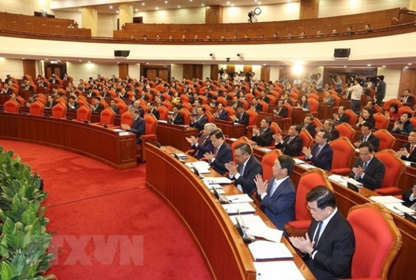 First working day of 13th Party Central Committee’s mid-term meeting -0