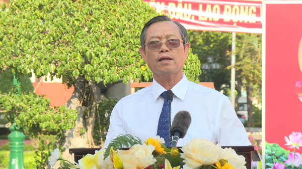 Công an Bình Thuận tổ chức lễ báo công dâng Bác -0