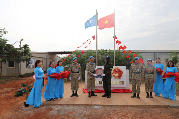 Vietnam flagpole in UNMISS inaugurated -1