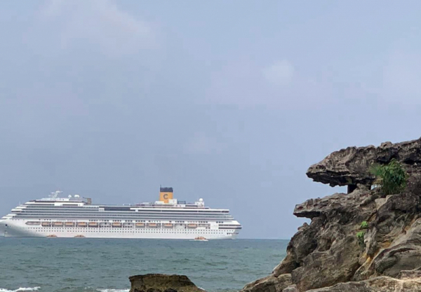 Phu Quoc welcomes first international cruise ship post COVID-19  -0