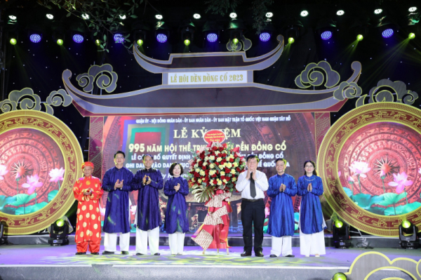 Hanoi celebrates 995th anniversary of Loyalty Oath Festival -0