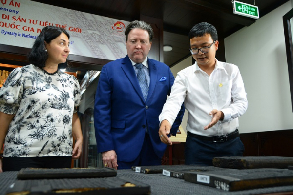 US supports Vietnam in preserving 500 deteriorated Nguyen Dynasty woodblock plates -0