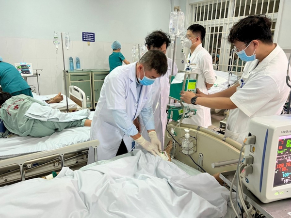 Thành lập các trung tâm dự trữ thuốc hiếm - Việc không thể chậm trễ -0