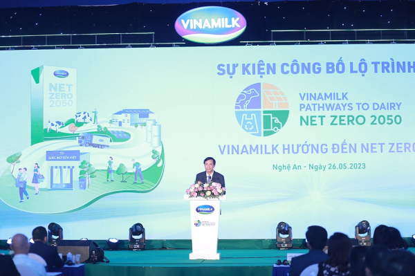 Vinamilk có các trang trại và nhà máy sữa đầu tiên tại Việt Nam đạt trung hoà Carbon -0