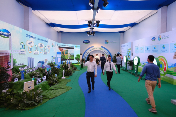 Vinamilk có các trang trại và nhà máy sữa đầu tiên tại Việt Nam đạt trung hoà Carbon -1