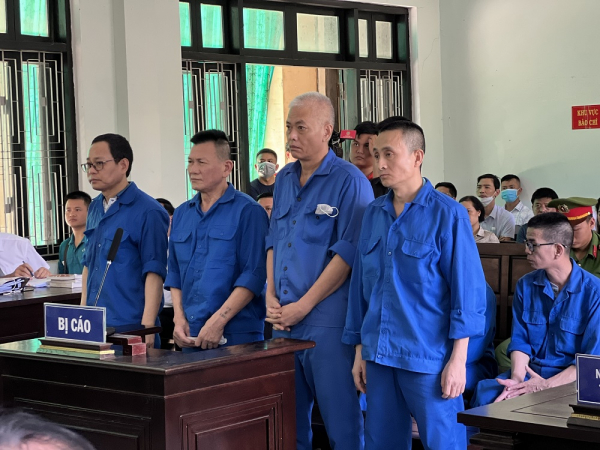 Kiến nghị kháng nghị giám đốc thẩm tăng hình phạt đối với nguyên Giám đốc sân bay quốc tế Phú Bài -0