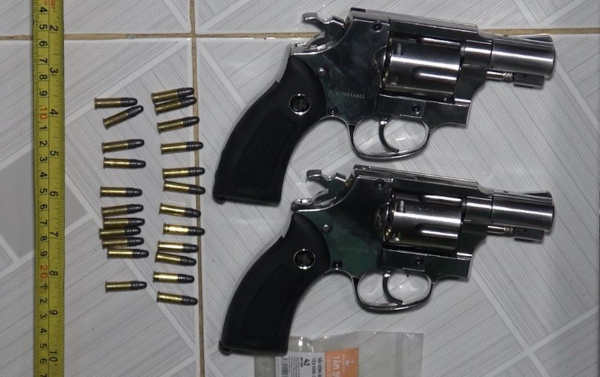Bắt giữ băng nhóm mua bán ma túy và tàng trữ vũ khí quân dụng ở Tiền Giang -0