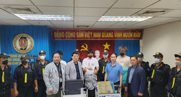 Bắt giữ các đối tượng truy nã đỏ của Interpol tại Việt Nam -0