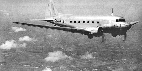 80 năm sự thật vụ bắn hạ chiếc DC-3 trên bầu trời Tây Ban Nha -0