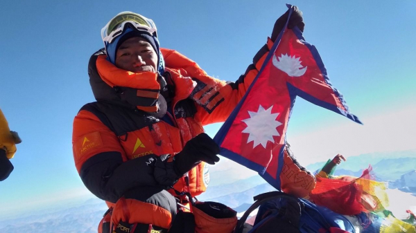Người chinh phục đỉnh Everest nhiều lần nhất -0