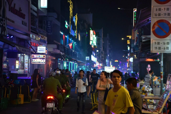 Công an TP Hồ Chí Minh tăng cường xử lý tình trạng sử dụng bóng cười, shisha… -0