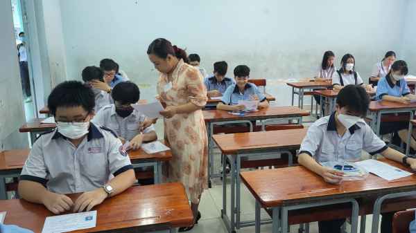 Trên 96 ngàn thí sinh làm thủ tục thi tuyển sinh lớp 10 công lập ở TP Hồ Chí Minh -0