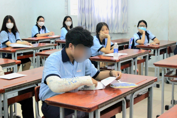 1.275 lượt thí sinh vắng thi tuyển sinh lớp 10 tại TP Hồ Chí Minh -0