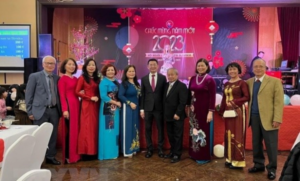 Vietnamese community recognised as ethnic minority group in Slovakia -0