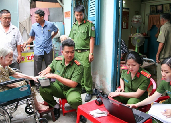 Biểu dương 19 tỉnh, thành phố hoàn thành chỉ tiêu cấp Căn cước công dân trước thời hạn -0