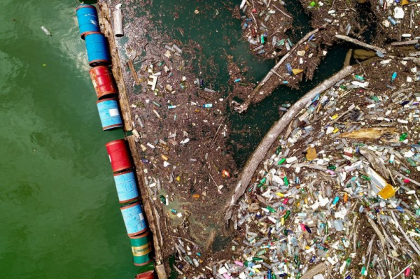 Những quốc gia thải nhựa ra biển nhiều nhất thế giới  -0