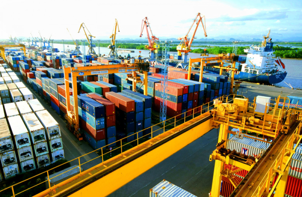 Nhiều doanh nghiệp xuất nhập khẩu qua cảng Hải Phòng bị ảnh hưởng vì cắt điện -0