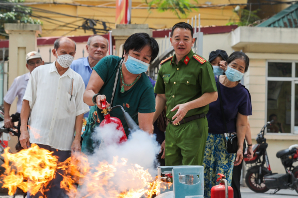 Phường Bưởi - Hà Nội: Mỗi người dân là một sứ giả bảo vệ môi trường và phòng cháy chữa cháy -0