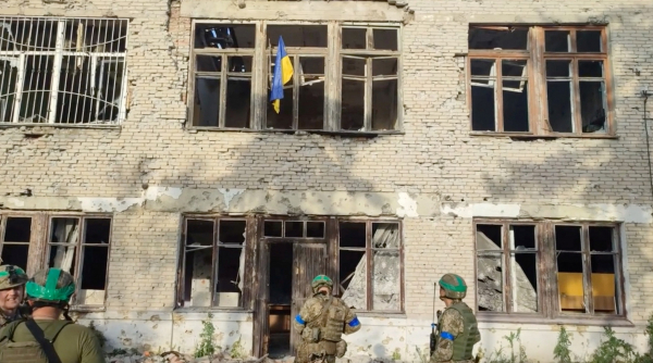 Ukraine tuyên bố giành lại phần lãnh thổ đáng kể đầu tiên  -0