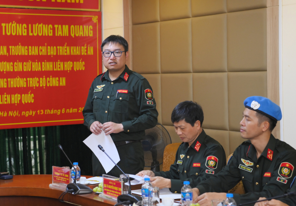 Thứ trưởng Lương Tam Quang gặp mặt Tổ công tác thực hiện nhiệm vụ tại phái bộ Nam Sudan -0